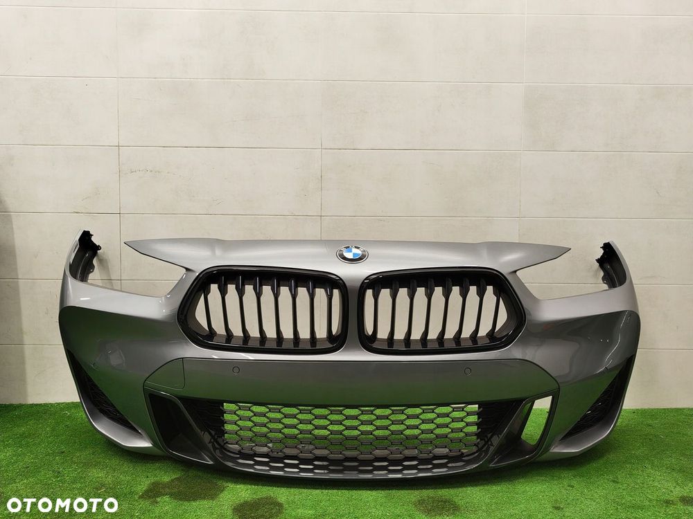 BMW X2 F39 ZDERZAK PRZÓD M-PAKIET 6PDC KOLOR C4W SKRYSCRAPER GRAU - 1