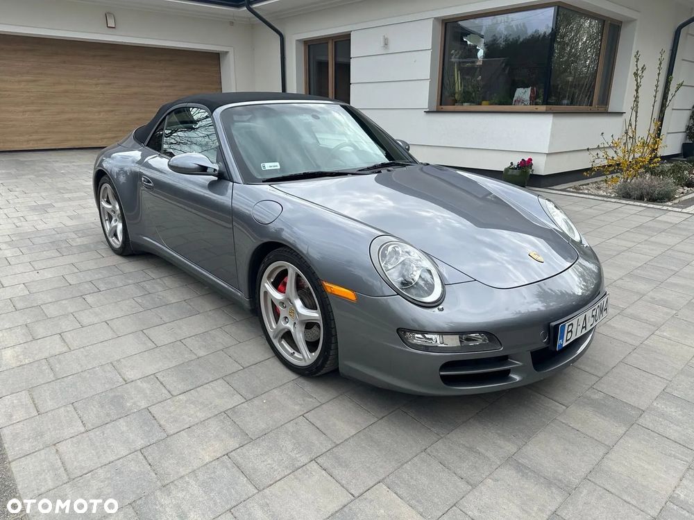 Porsche 911 Carrera 4 S - 1