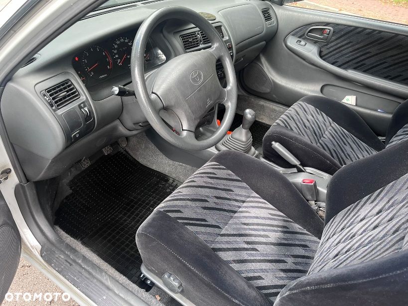 Toyota Corolla 1996 photo 5