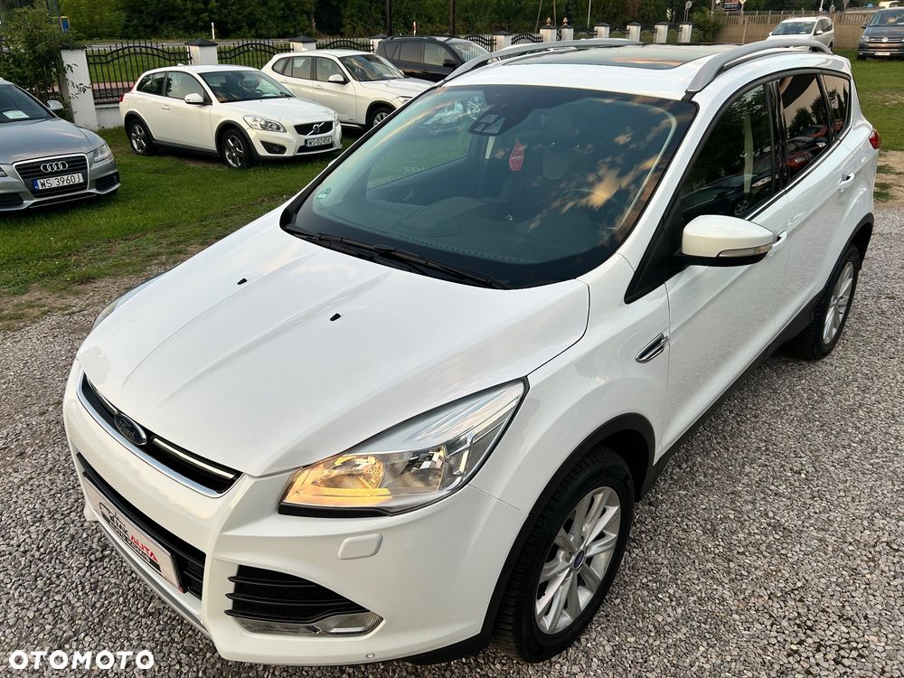 Ford Kuga 2.0 TDCi 2x4 Titanium - 20