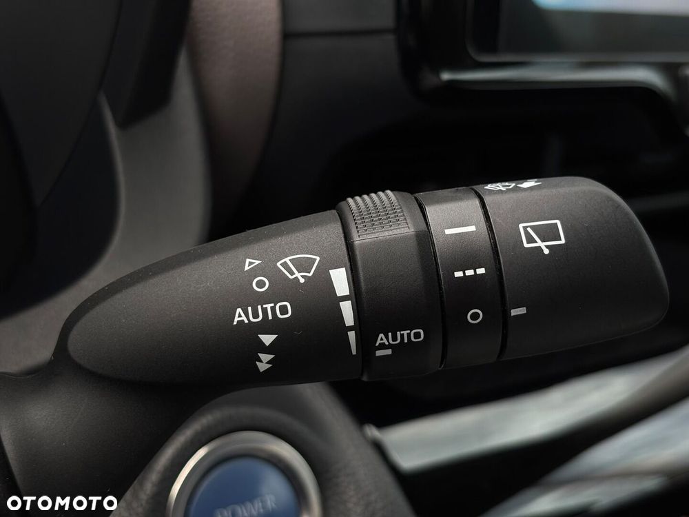 Toyota Yaris Cross Hybrid 1.5 Executive - 30