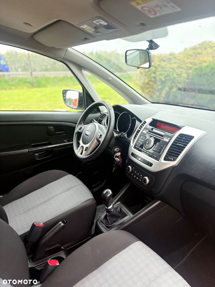 Kia Venga 1.4 CVVT Attract - 21