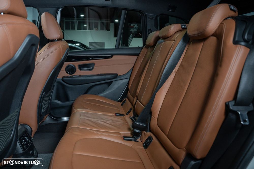 BMW 218 Gran Tourer d 7L Line Sport Auto - 15