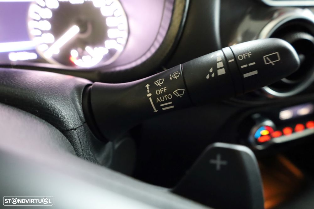 Nissan Juke 1.0 DIG-T N-Connecta DCT - 38