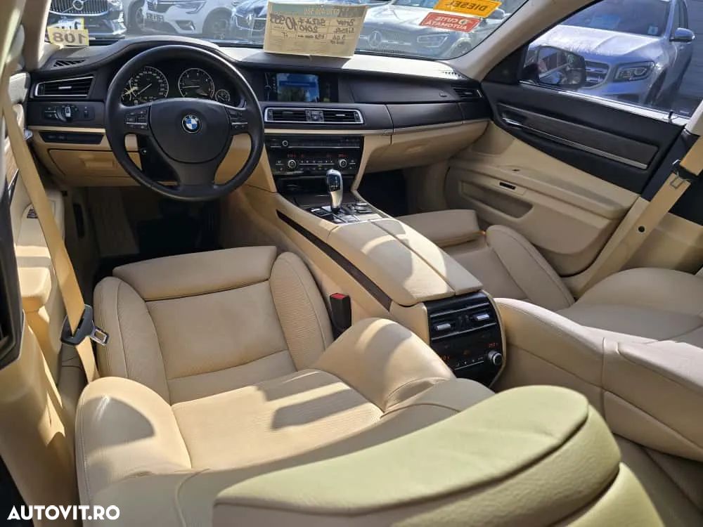 BMW Seria 7 730d Aut. - 8