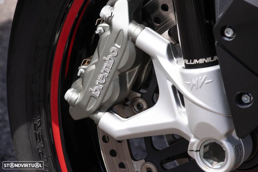 MV Agusta Brutale RR Pirelli Edition 36/50 - 31