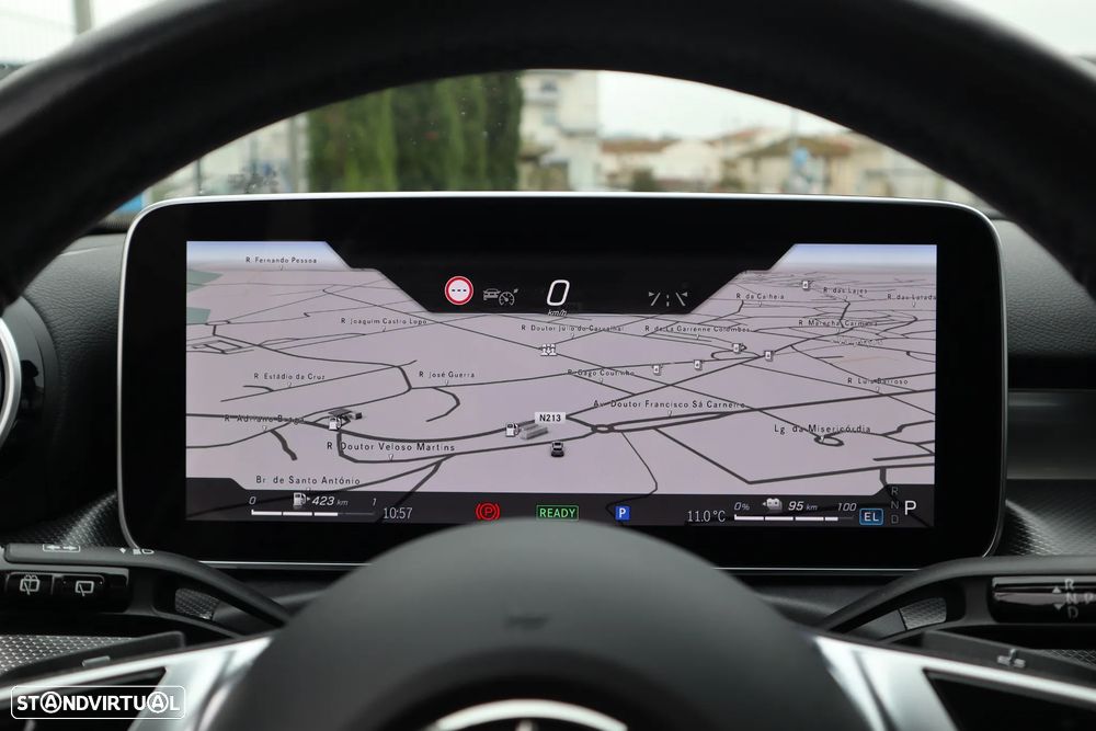 Mercedes-Benz C 300 e Avantgarde - 29