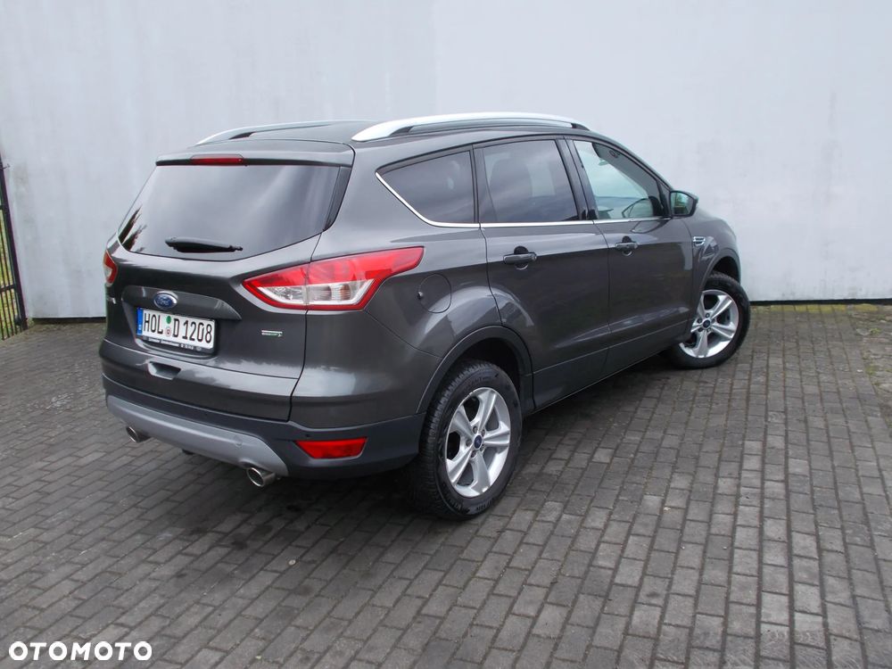 Ford Kuga - 3