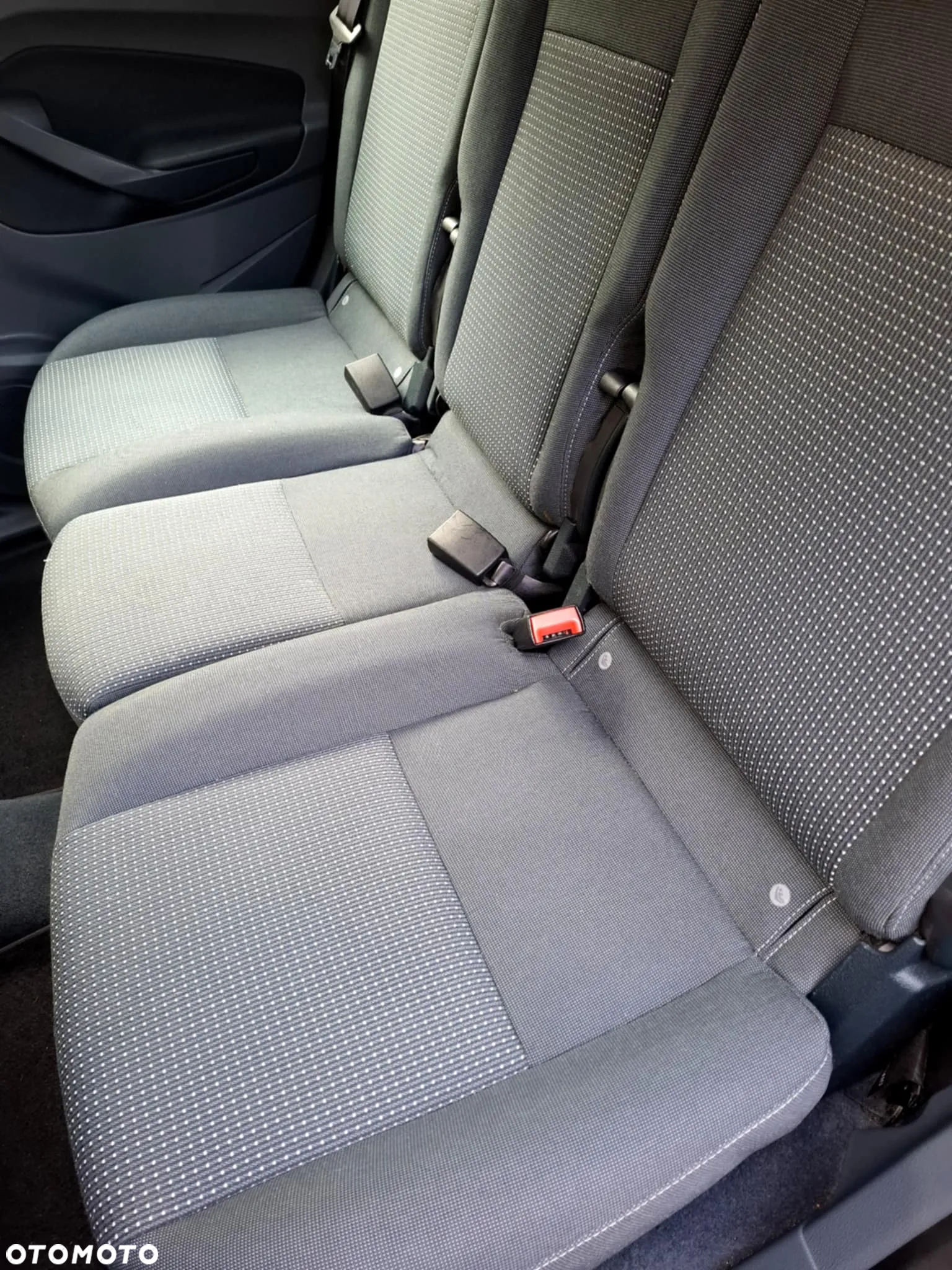 Ford C-MAX 1.6 TDCi Edition - 12