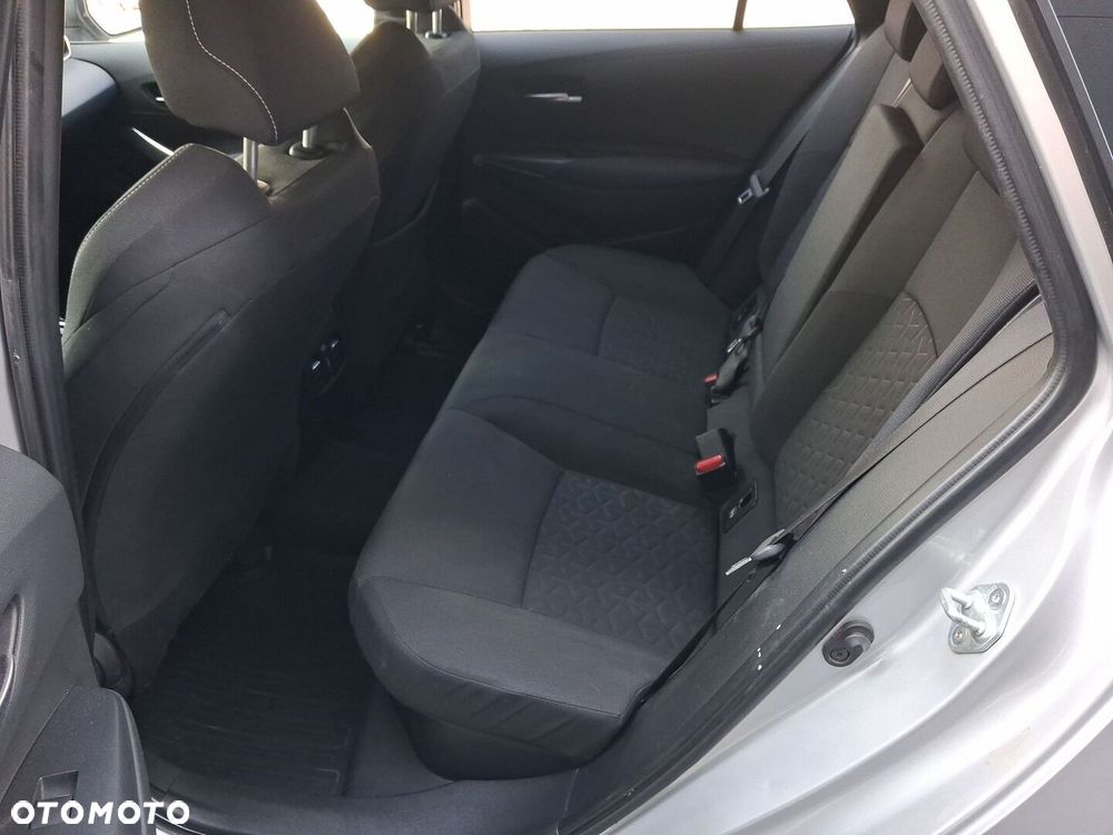 Toyota Corolla 1.8 Hybrid Comfort - 14