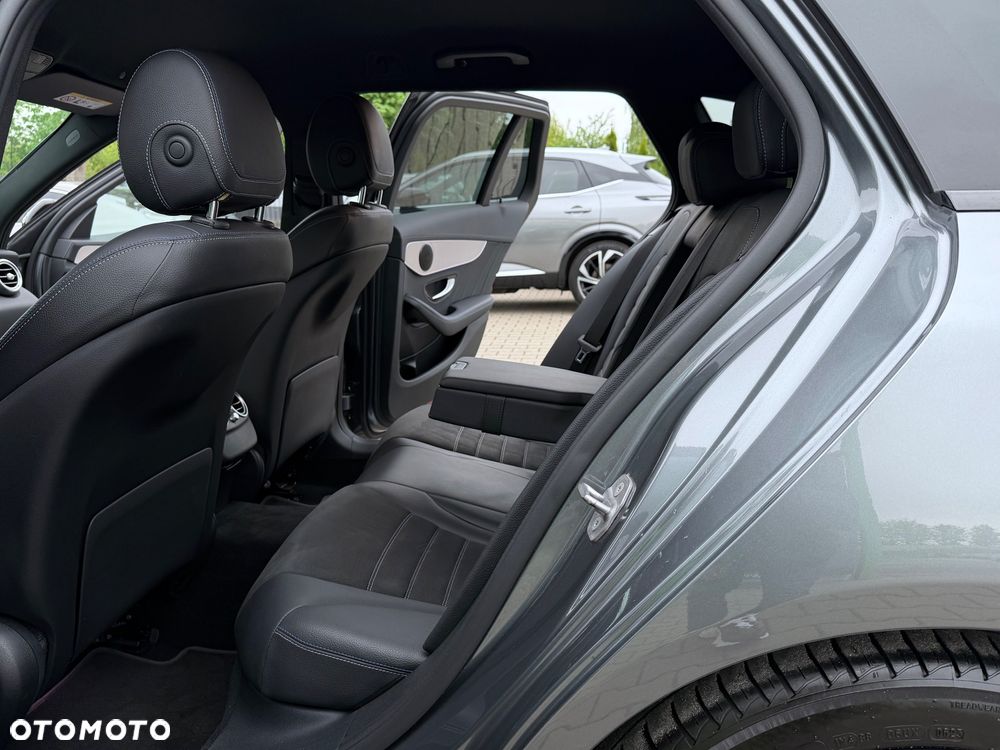 Mercedes-Benz Klasa C 220 d 9G-TRONIC AMG Line - 30