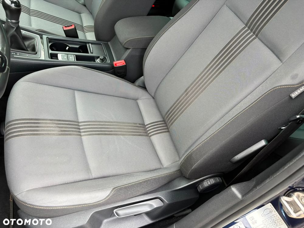 Volkswagen Golf 1.2 TSI BMT Trendline - 9