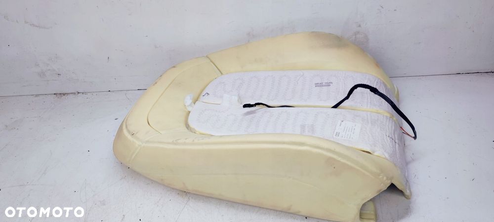 MATA GRZEWCZA FOTELA GÓRA AUDI A6 C7 A7 4G8963557 - 2