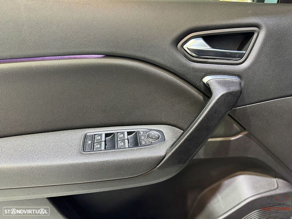 Renault Captur 1.6 E-Tech Plug-In Exclusive - 17