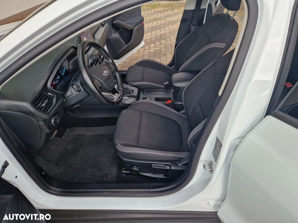 Ford Focus 1.0 EcoBoost MHEV Titanium X - 13
