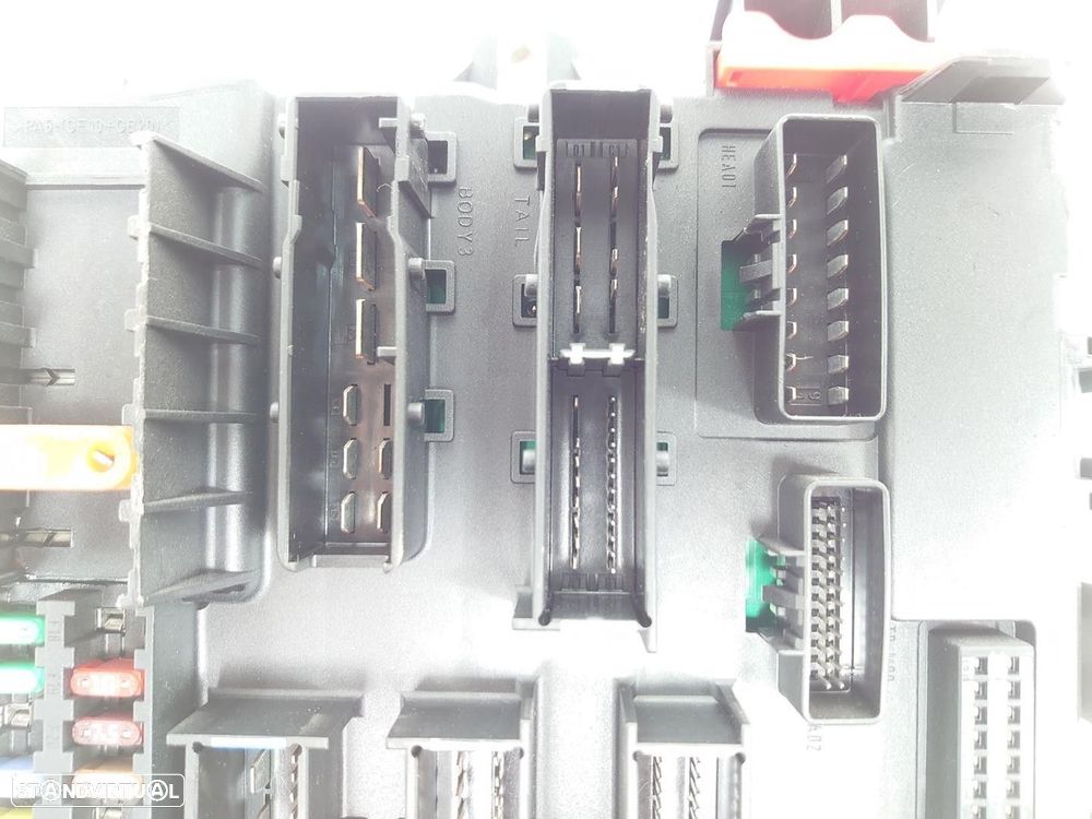 CAIXA RELÉS / FUSÍVEIS OPEL VECTRA C 2005 -13205774 - 3