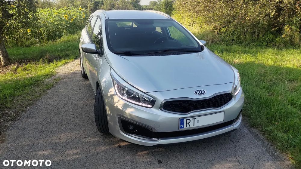 Kia Ceed SW 1.0 T-GDI 120 OPF Vision - 1