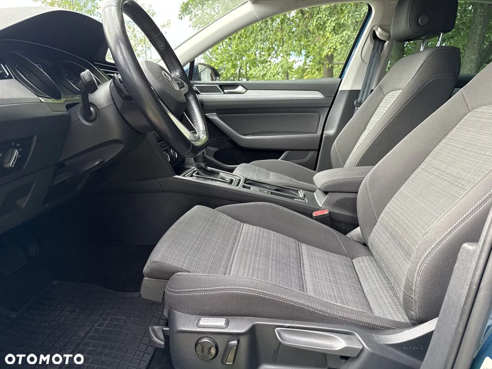 Volkswagen Passat 1.5 TSI EVO Essence DSG - 24