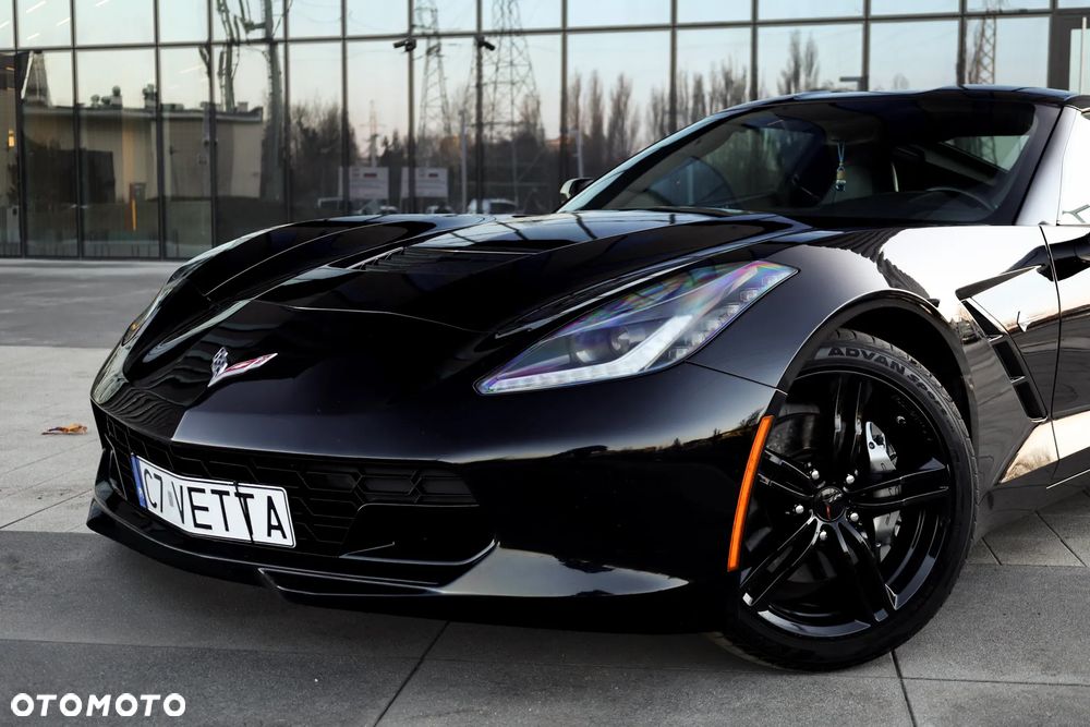 Chevrolet Corvette - 13