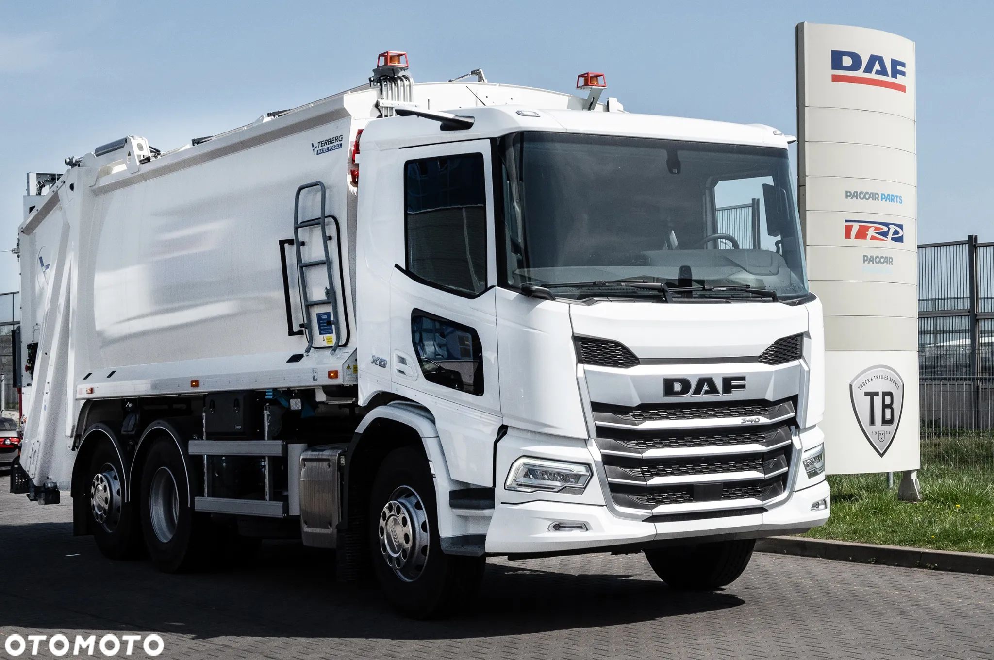 DAF XD 340 FAN 6x2 śmieciarka - 1