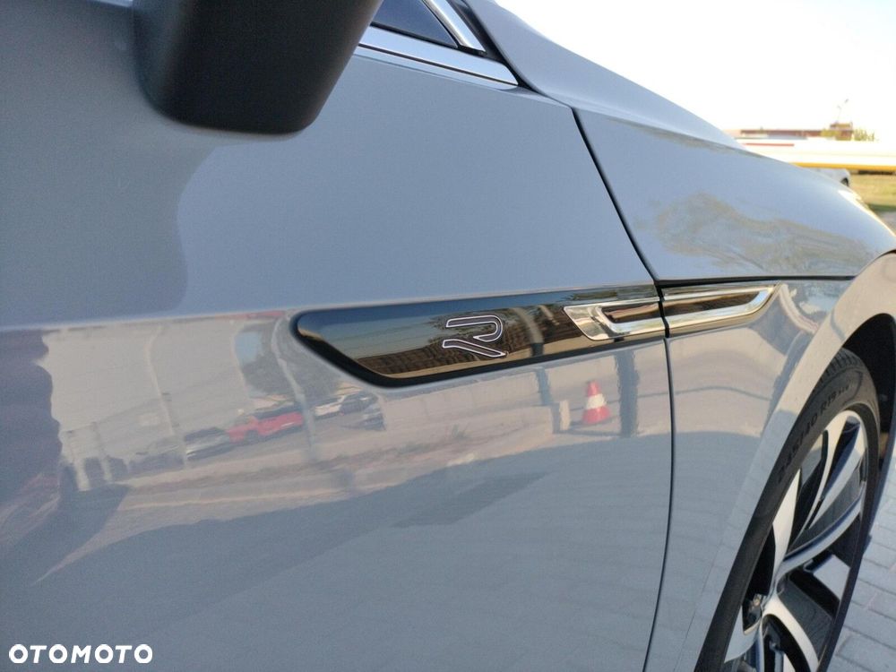 Volkswagen Arteon 2.0 TSI R-Line DSG - 32