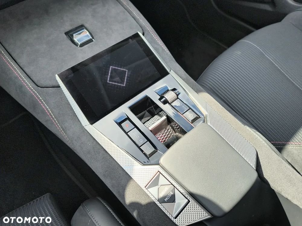 DS Automobiles DS 4 1.6 E-Tense Performance Line + - 10