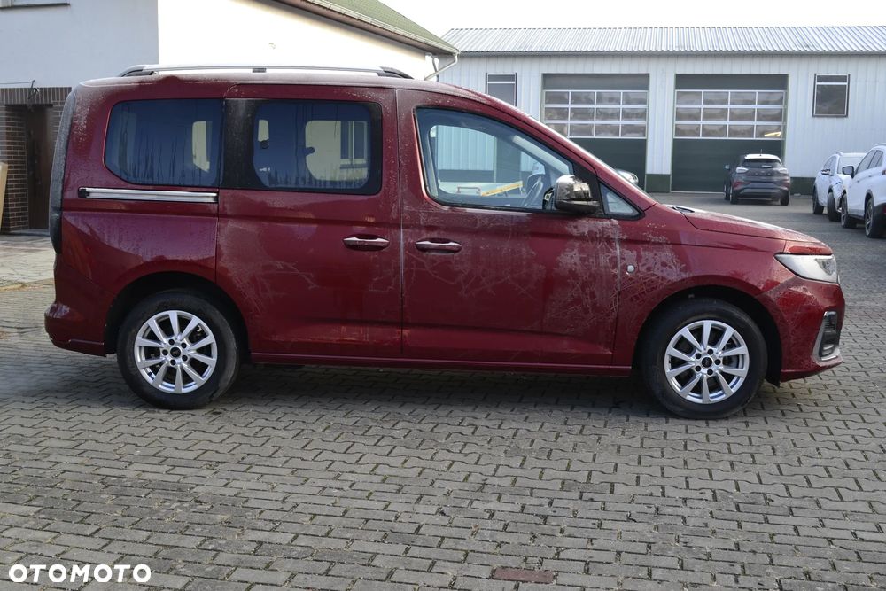Ford Tourneo Connect - 10