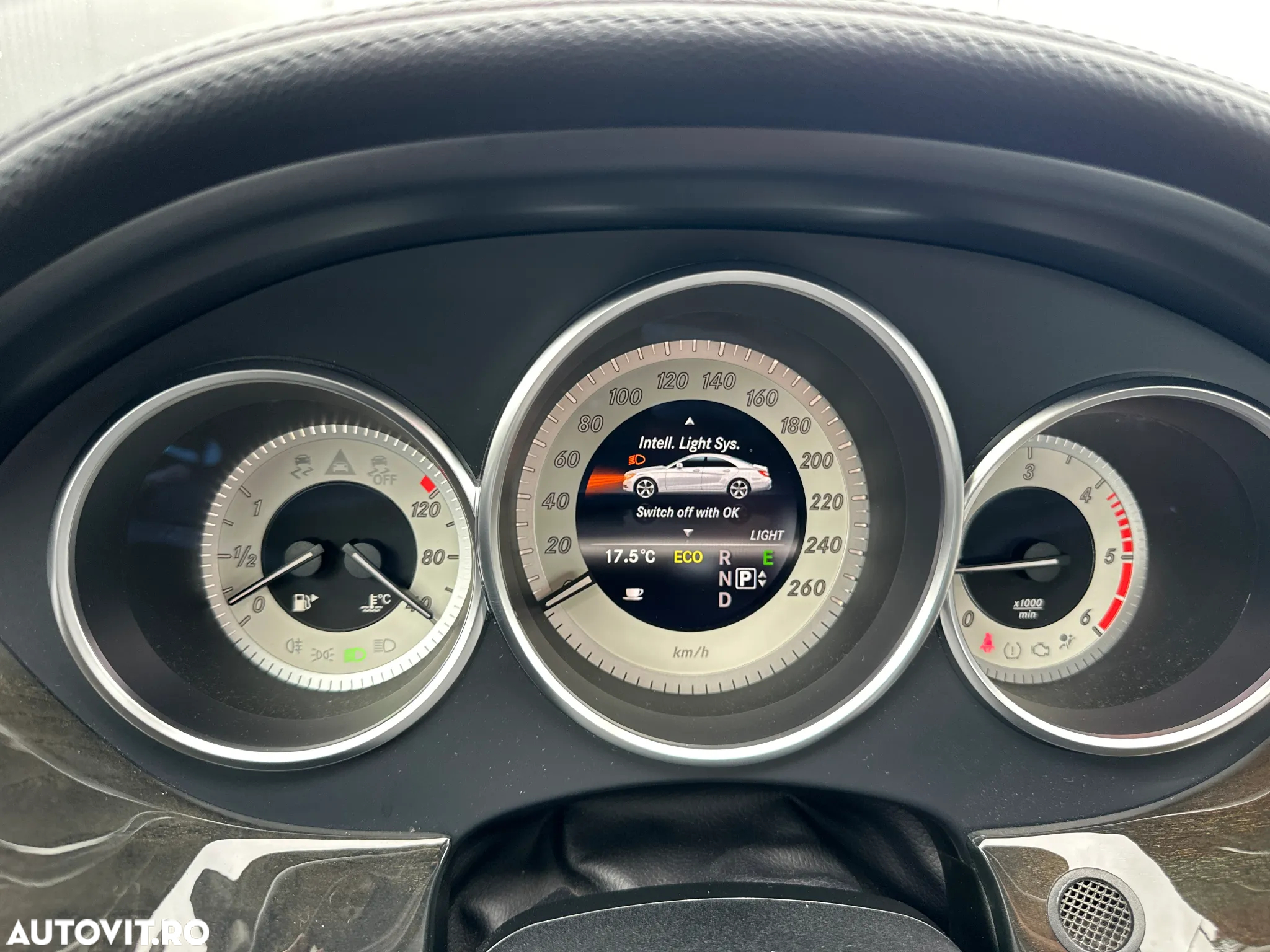 Mercedes-Benz CLS 250 CDI DPF BlueEFFICIENCY 7G-TRONIC - 11