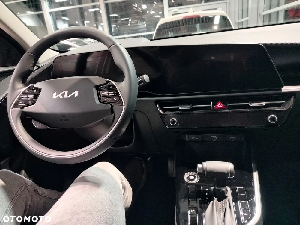 Kia Niro 1.6 GDI Hybrid M - 13