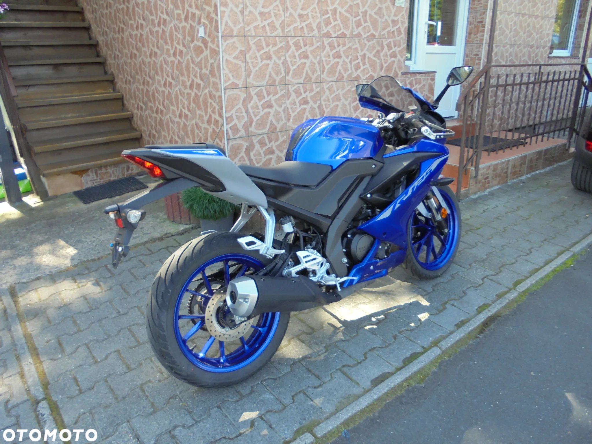Yamaha YZF - 3