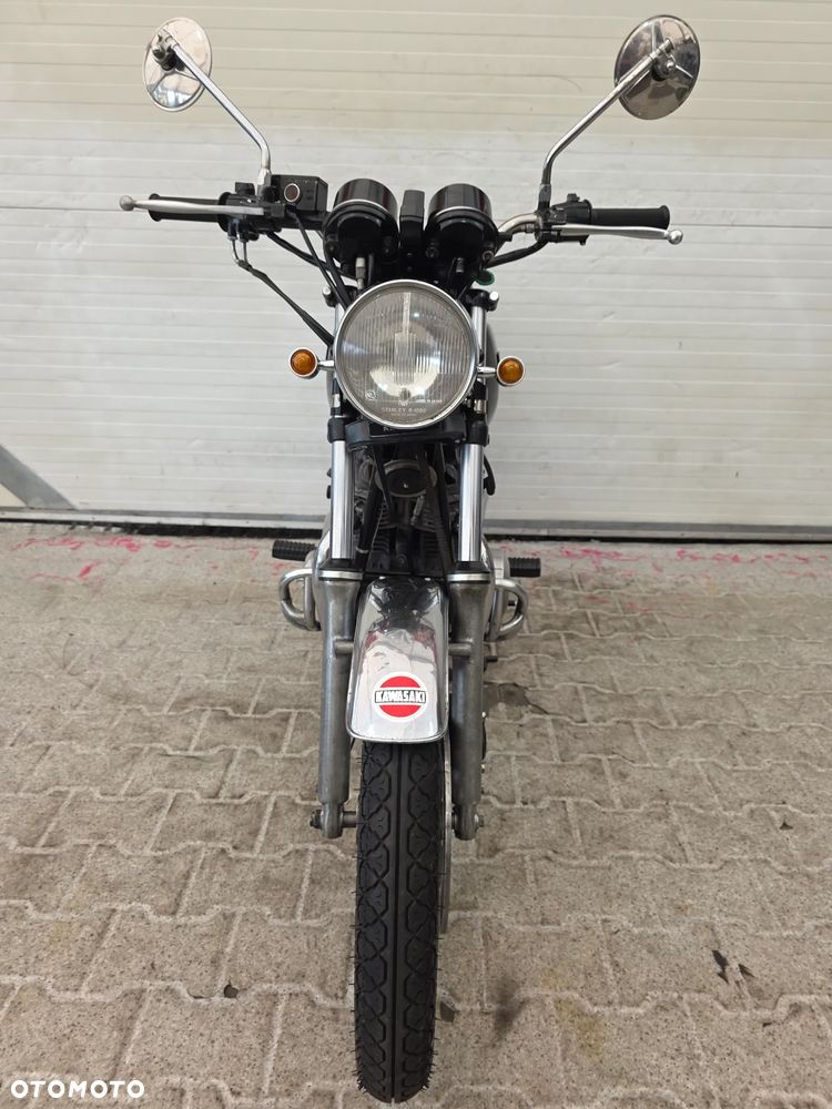 Kawasaki Z - 19