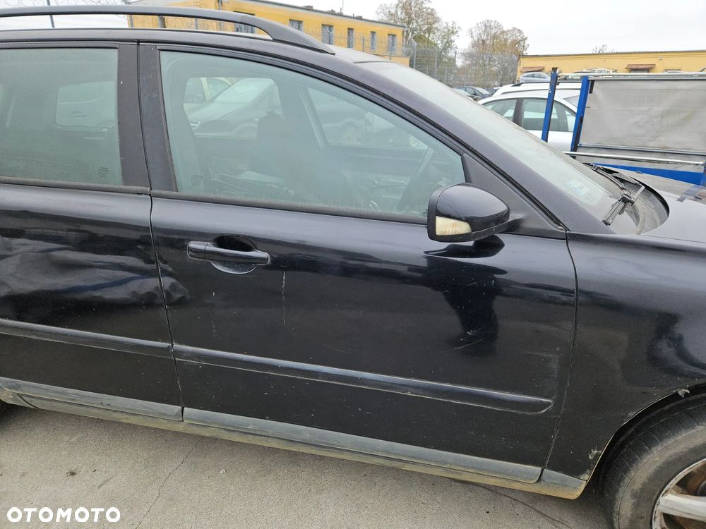 Drzwi lewe prawe przednie tylne Volvo V50 przedlift 2004r 452-46 - 2