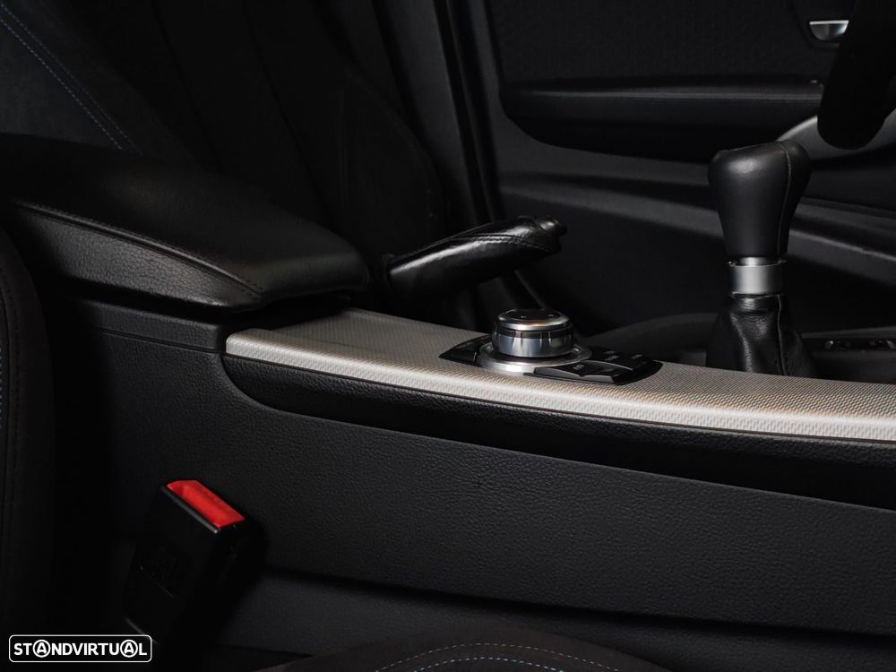 BMW 320 d Pack M Shadow - 46