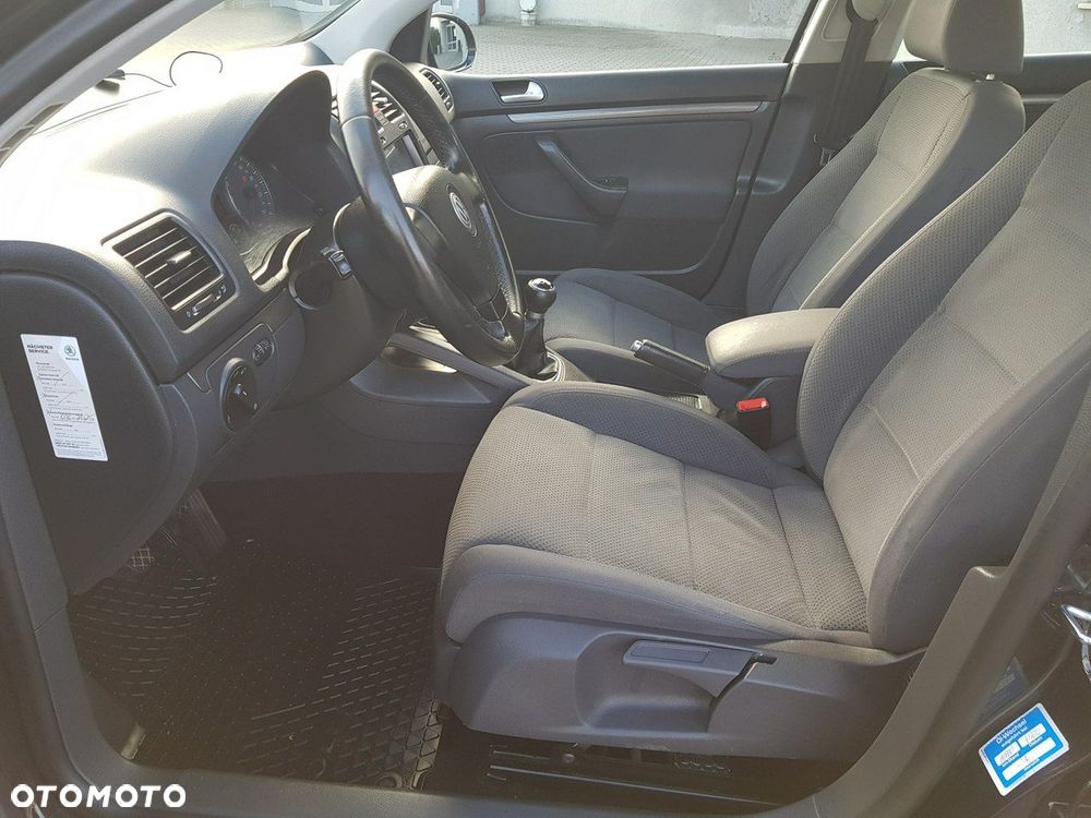 Volkswagen Golf 1.6 Comfortline - 9