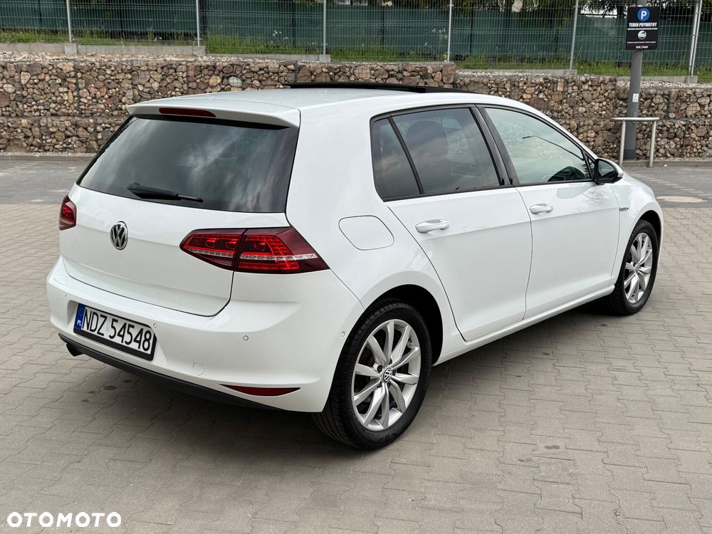Volkswagen Golf 1.2 TSI BlueMotion Technology Cup - 5