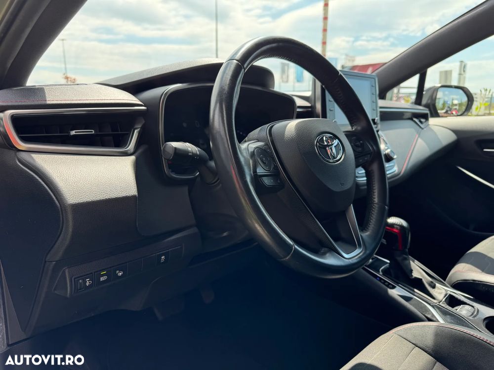 Toyota Corolla 2.0 Business Edition - 12