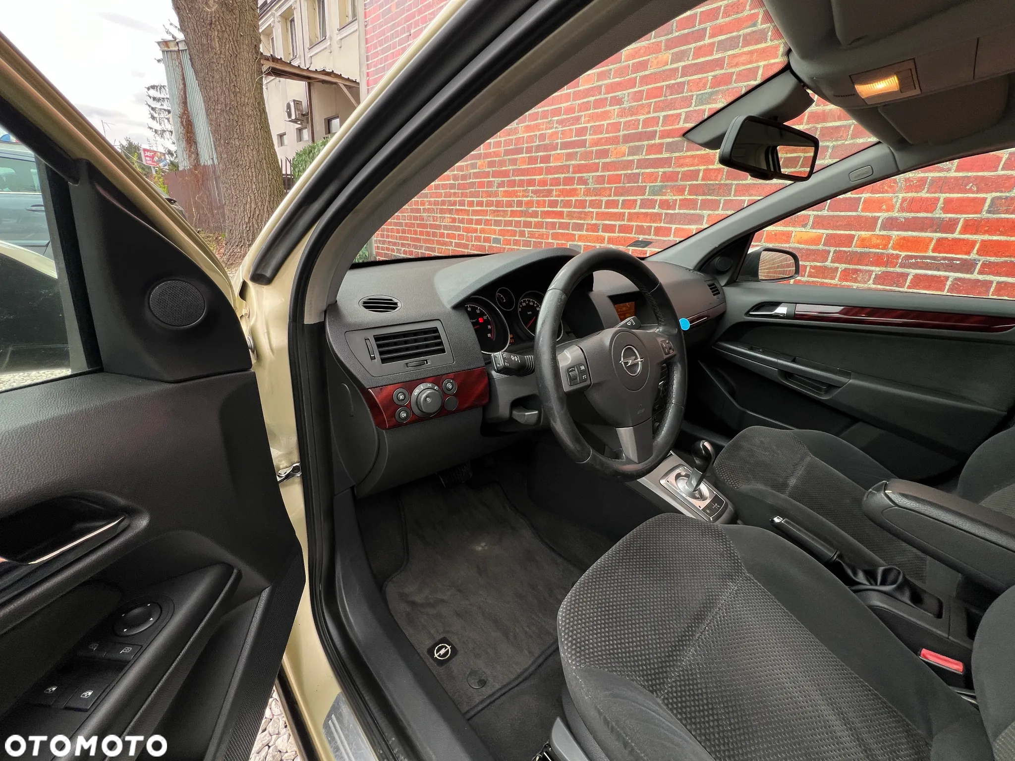 Opel Astra - 8