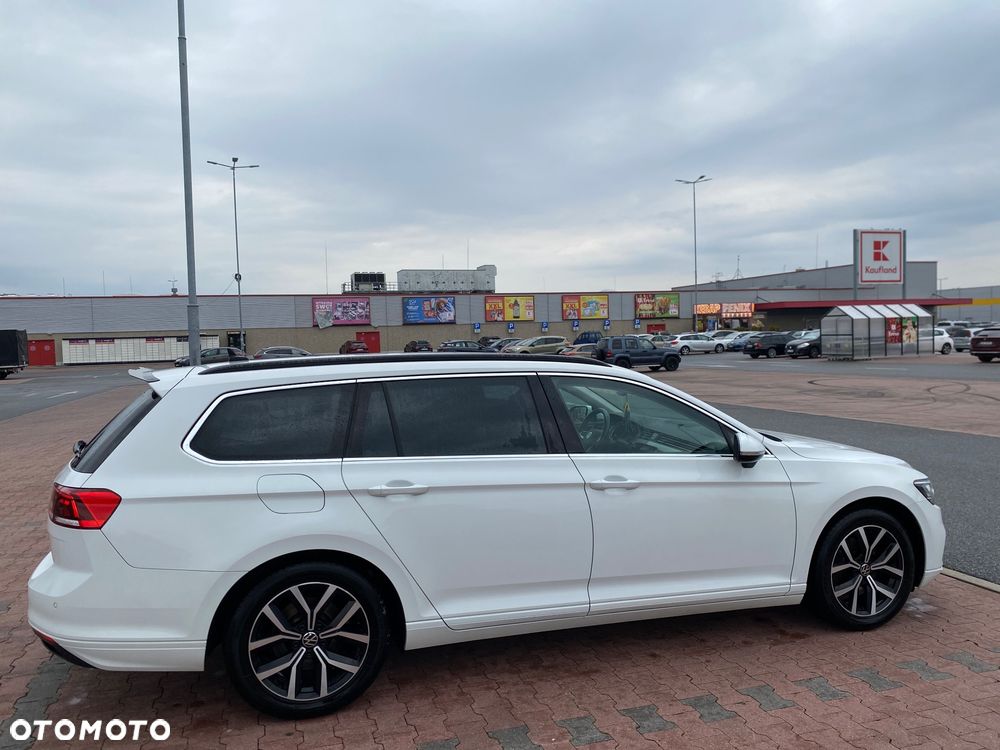 Volkswagen Passat 1.5 TSI EVO Business DSG - 2