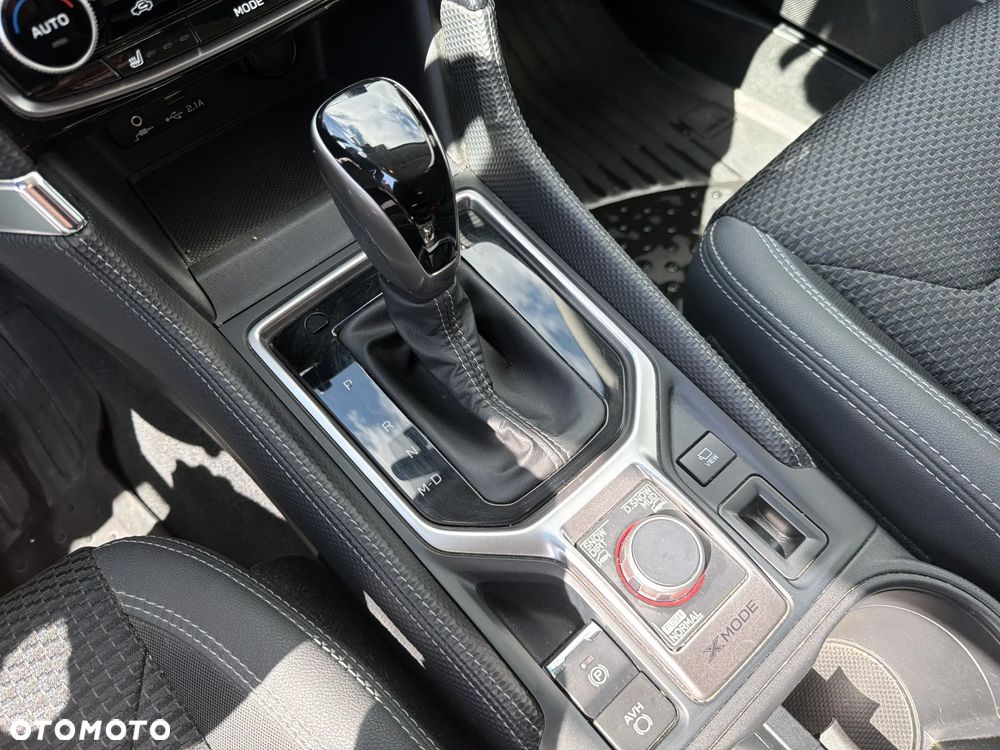 Subaru Forester 2.0i-L Platinum (EyeSight) Lineartronic - 16