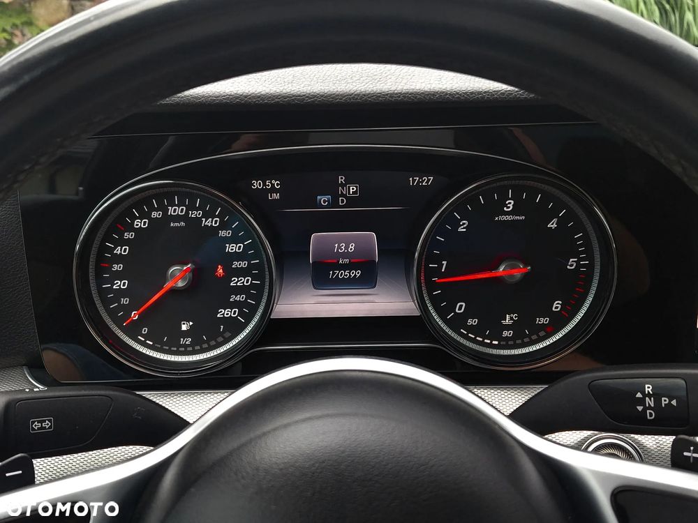 Mercedes-Benz Klasa E 200 d 9G-TRONIC Avantgarde - 36