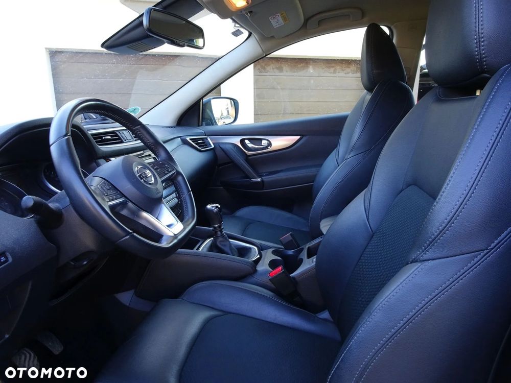 Nissan Qashqai 1.3 DIG-T Acenta EU6d - 10