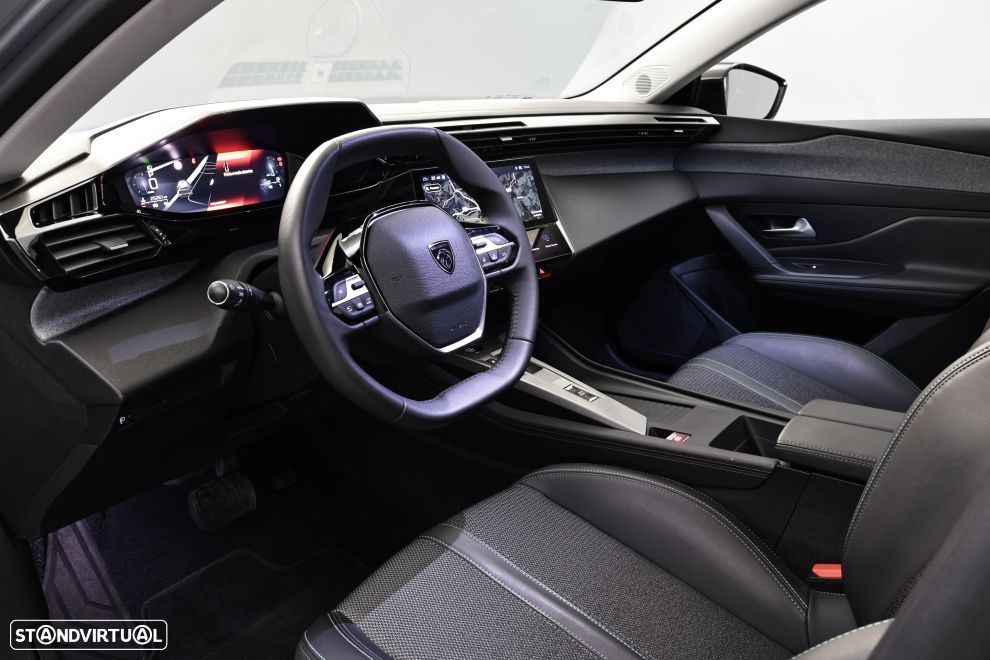 Peugeot 308 SW 1.2 PureTech Allure EAT8 - 24