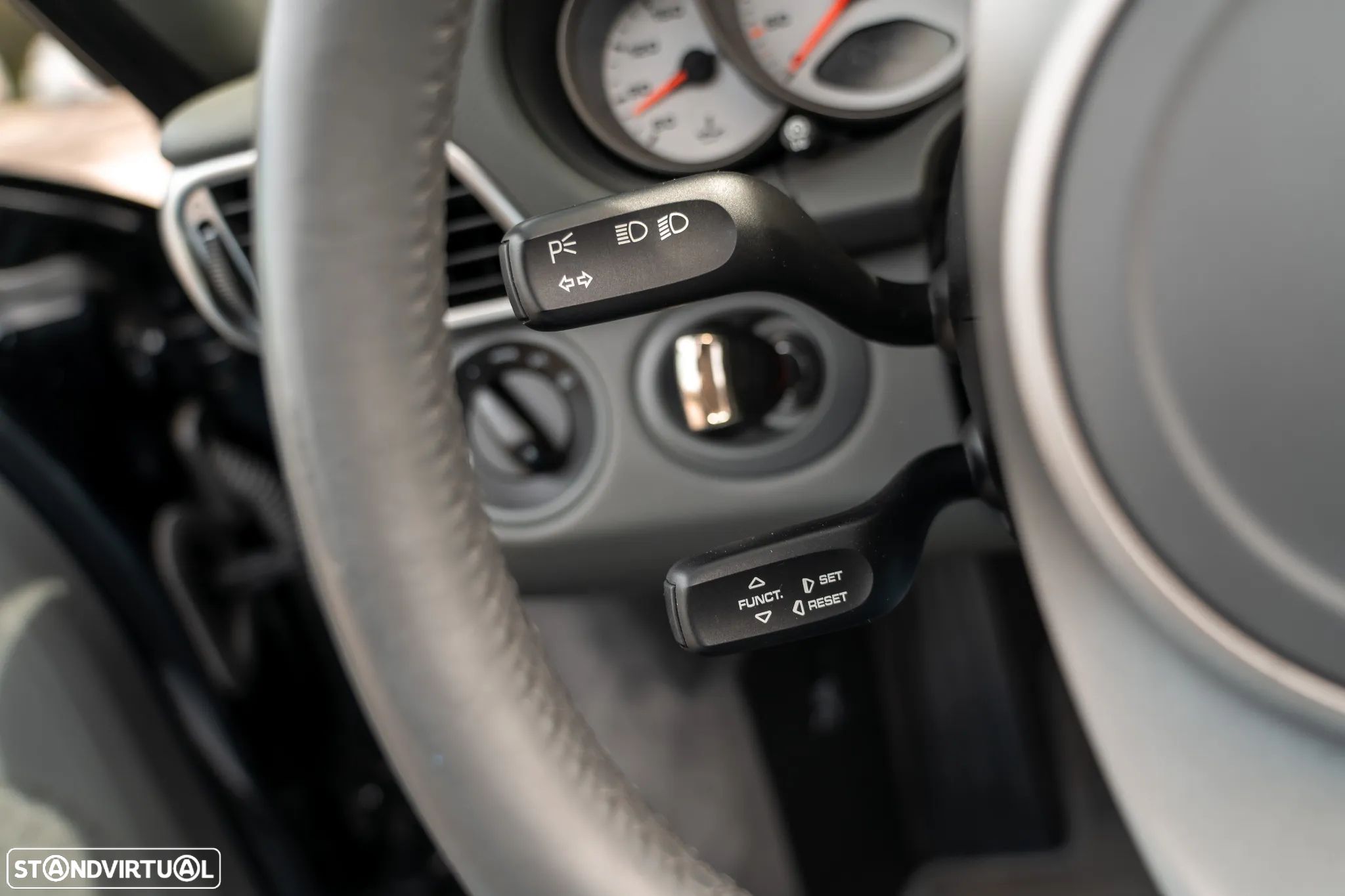 Porsche 911 (997) Carrera S PDK - 31
