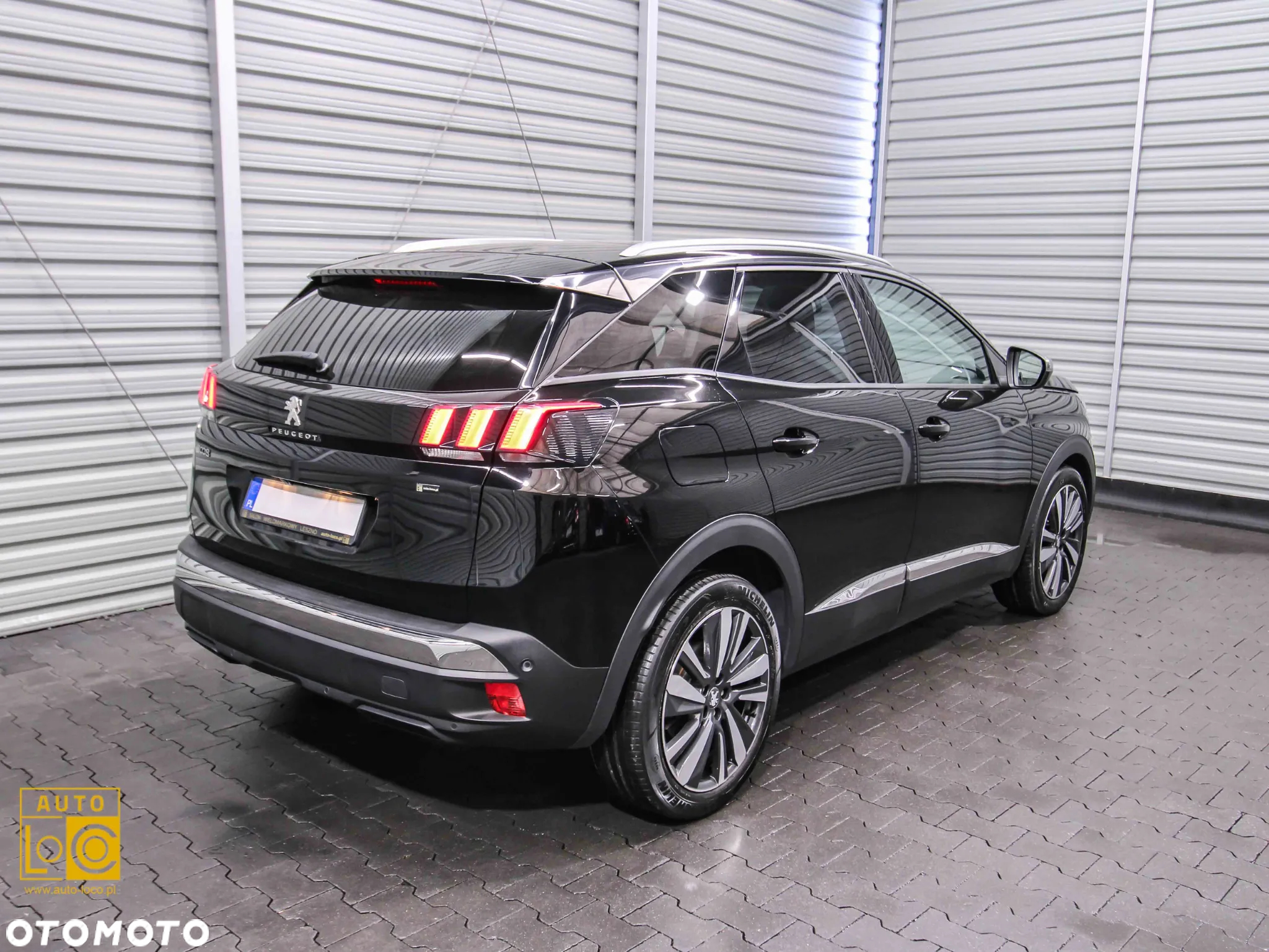 Peugeot 3008 1.2 PureTech Allure S&S - 8