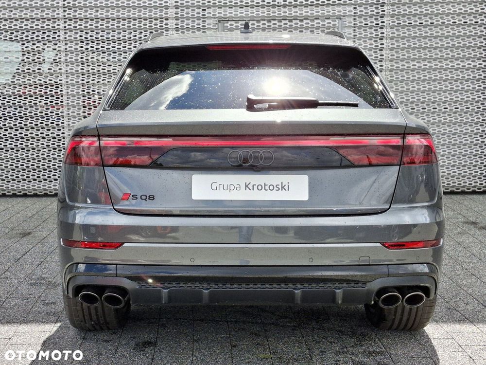 Audi SQ8 - 7