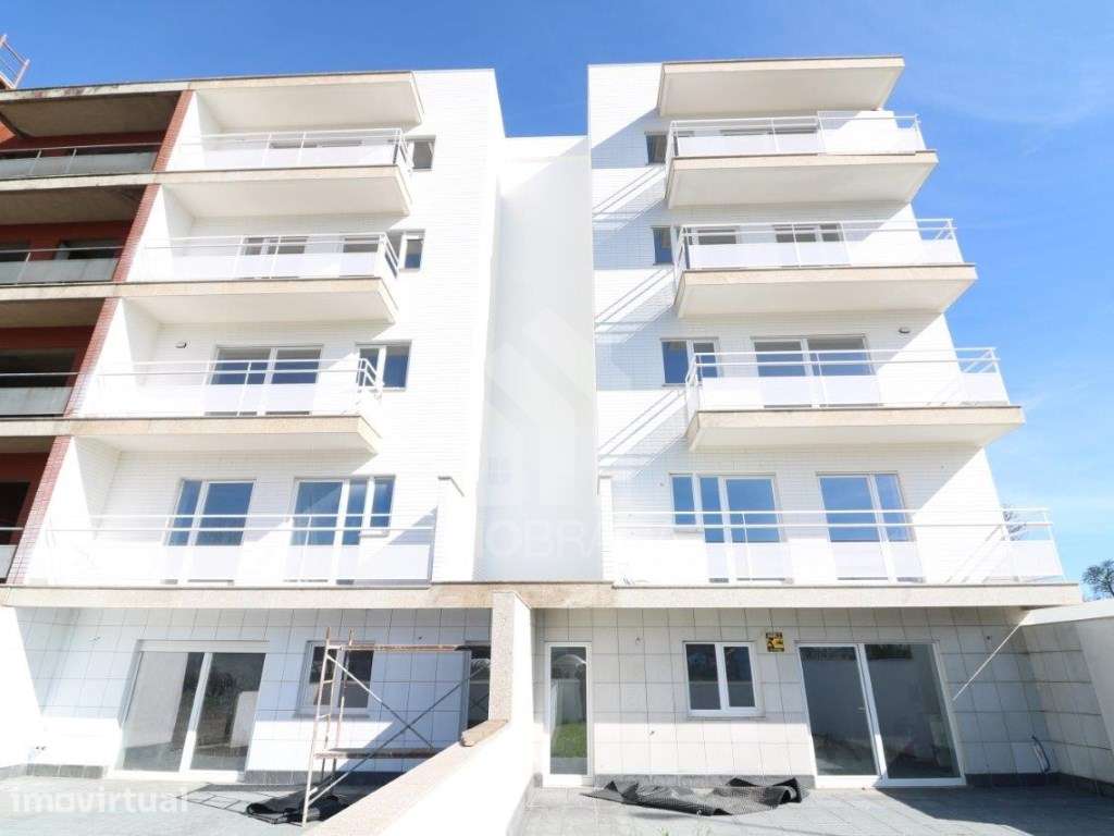Venda Apartamento T3 Duplex Novo com Terraço - Vila Verde - Grande imagem: 2/28