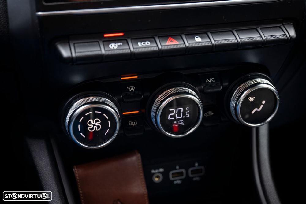 Renault Captur 1.0 TCe Exclusive - 32