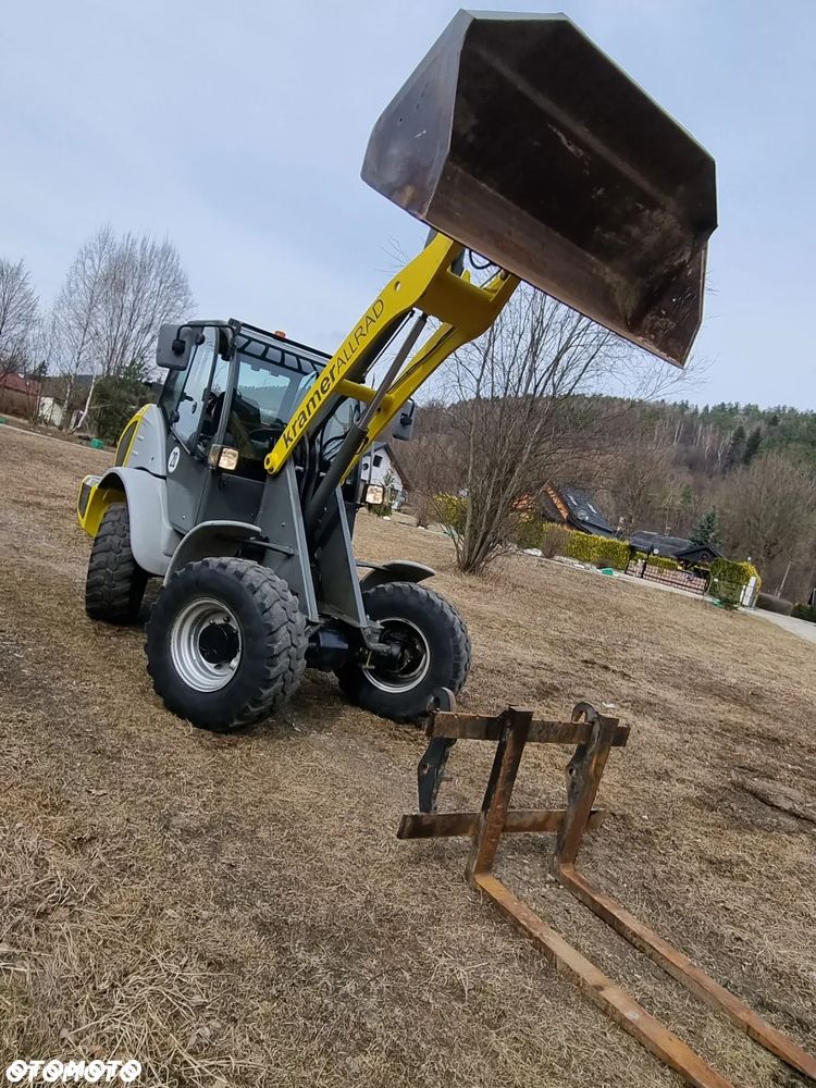 Kramer 5075 Ładowarka kołowa czołowa 353 jak Nowa import Norwegia 2018rok 2500 mtg Oryginał Widły i łyżka silnik Yanmar. Zero luzów i wycieków. Aktualne Badania DEKRA BMWT. Wielka Okazja. Maszyna jak nowa z Salonu. Pochodzi z Gospodarstwa Norweskiego - 5