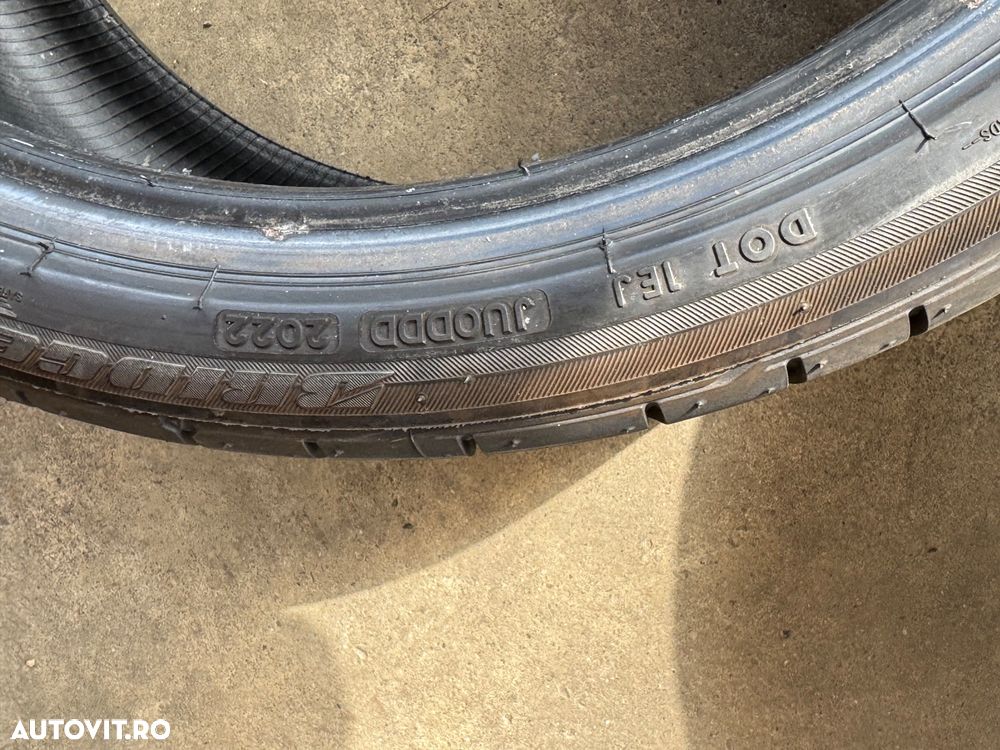 Vând set anvelope 245/35/20-275/30/20 bridgestone de vară cu runflat ca noi - 14