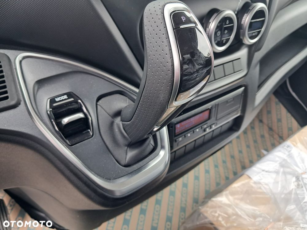 Iveco Daily 70C18HA8 Izoterma 10EP Autoryzowany Dealer - 13